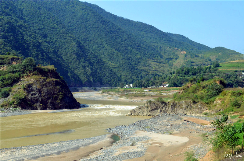 <h4>'DSC_0143_zpse7078e0c' 4928 x 3264 | NIKON D5100 | 2013-09-28 14:13:10</h4>