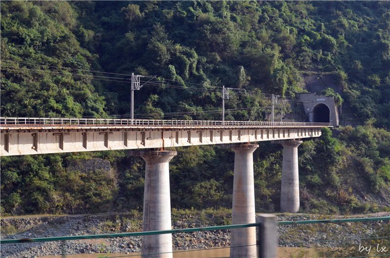 <h4>'DSC_0220_zps4d02db4a' 4928 x 3264 | NIKON D5100 | 2013-09-28 16:48:35</h4>