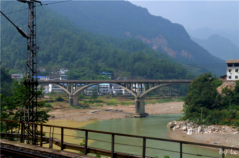 <h4>'DSC_0317_zpsb0e98053' 4928 x 3264 | NIKON D5100 | 2013-09-29 13:55:14</h4>