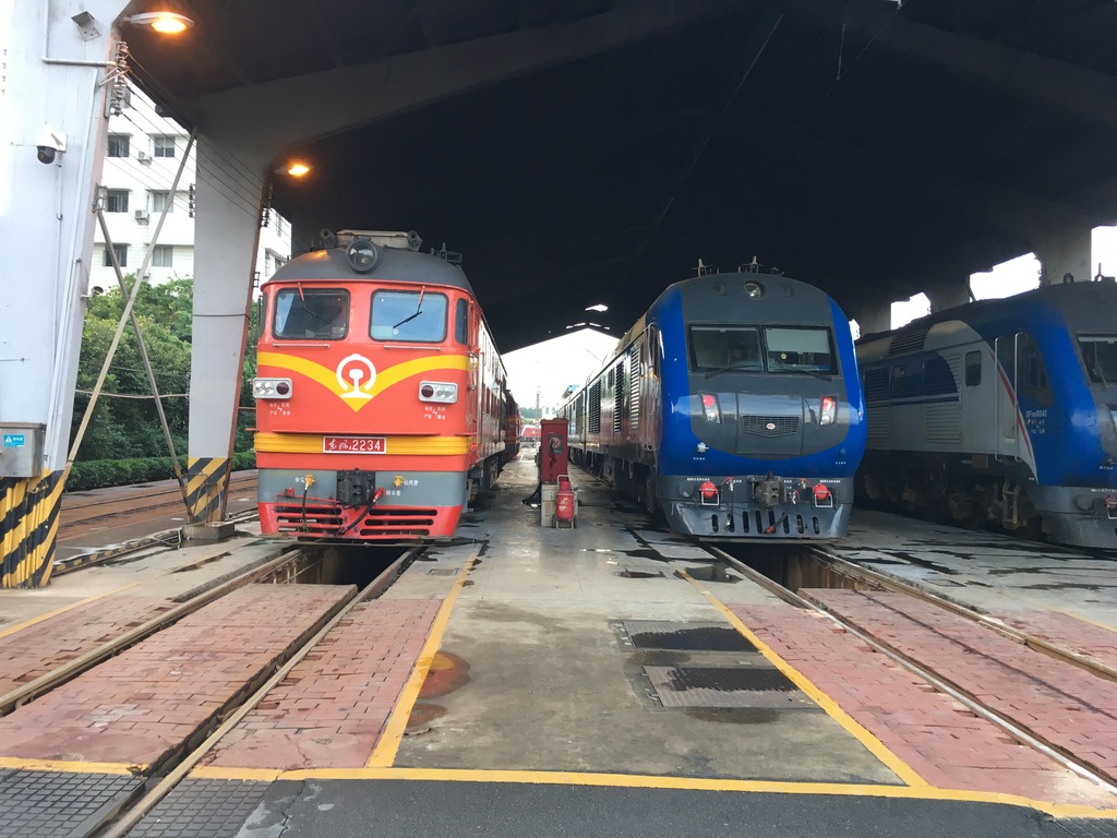 <h4>'126494CE-16B3-4294-AFFB-7A8AAF3EC9F7_zpstuvsk0xo' 4032 x 3024 | iPhone 6s | 2017-05-24 18:26:00</h4>