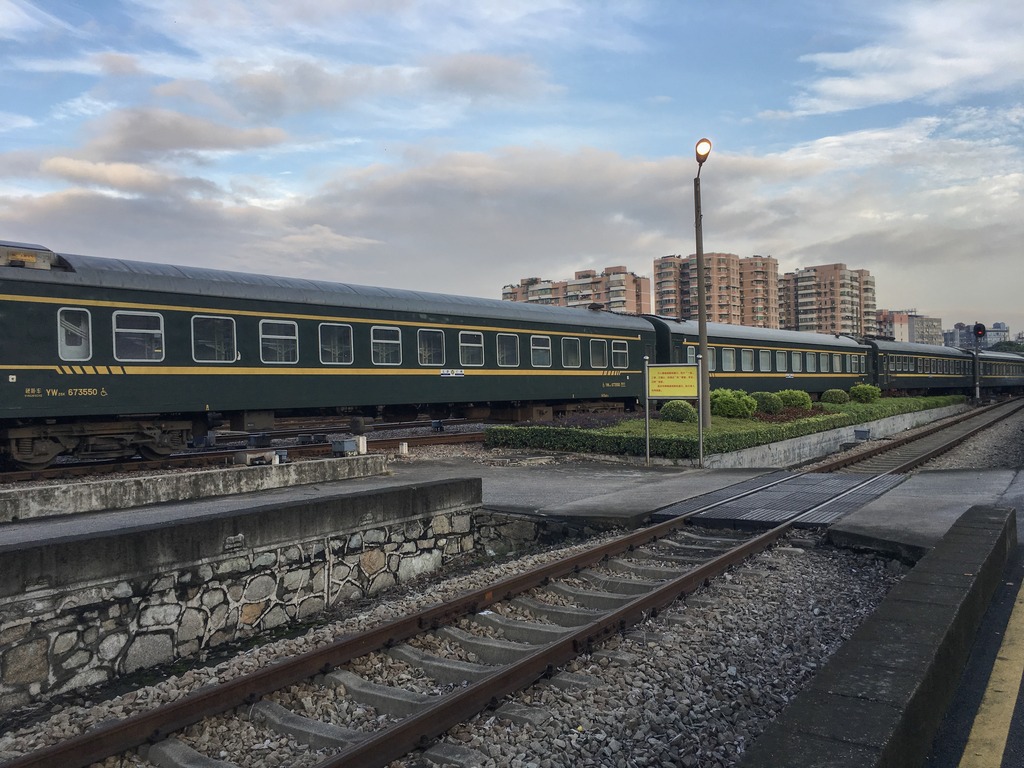 <h4>'C86F5778-25BF-4EC1-8453-8BDB356C76EC_zpsjyrd2xhr' 4032 x 3024 | iPhone 6s | 2017-05-24 18:28:37</h4>